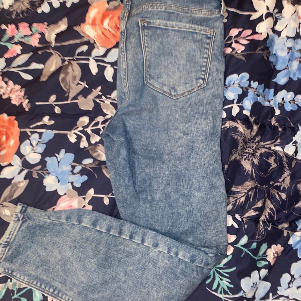 Old navy jeans
